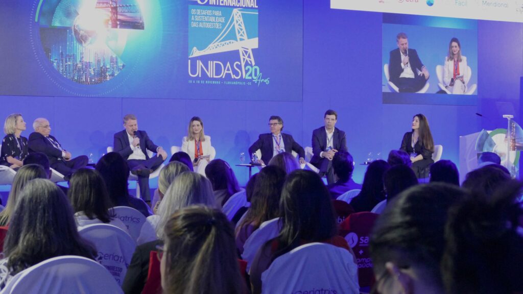 SIM participa ativamente de Congresso da Unidas